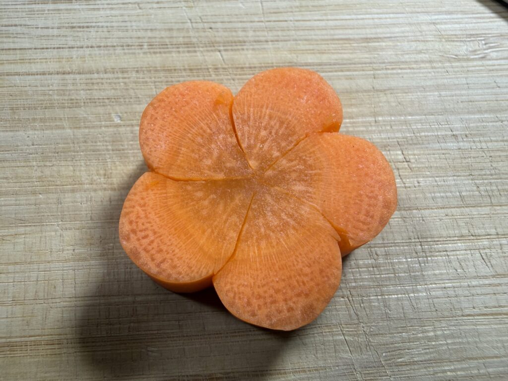 切り込みを入れ終わった完成写真